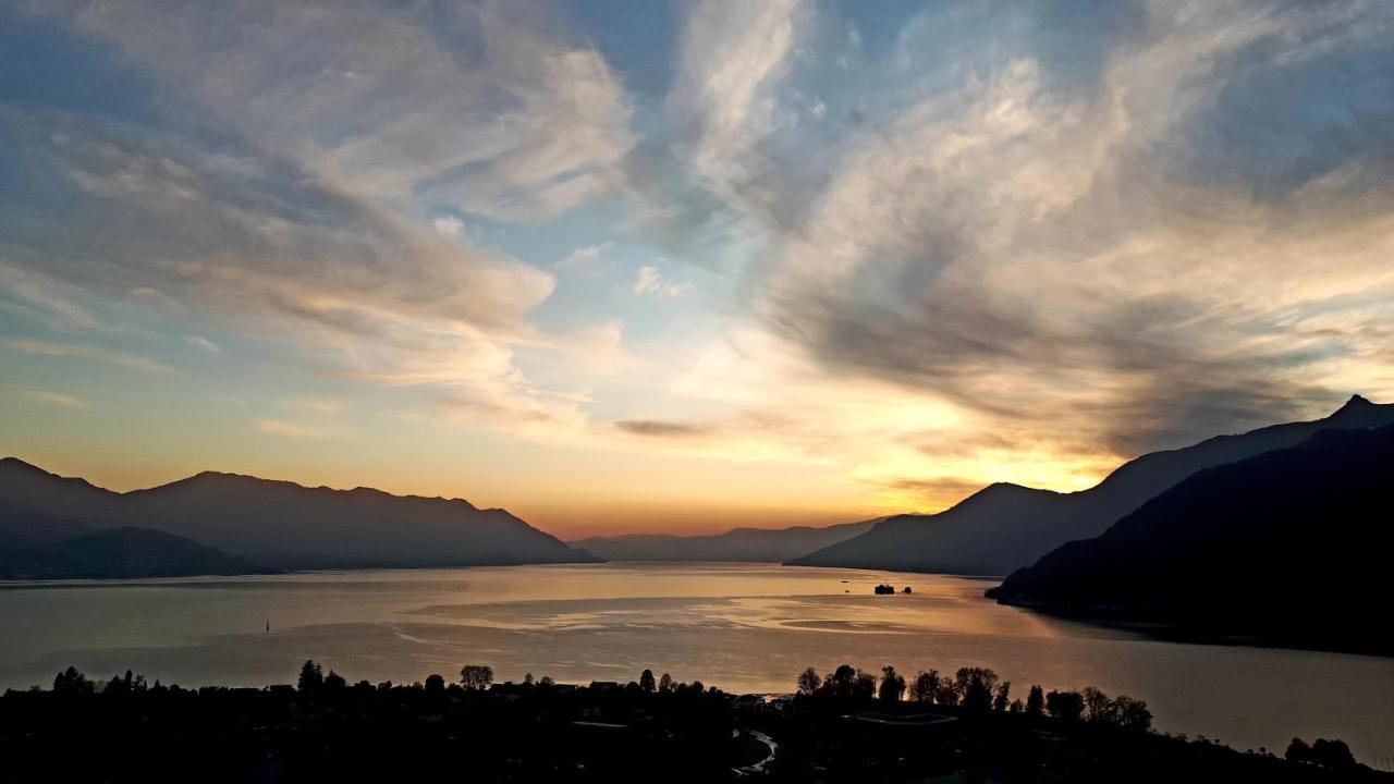 Sole & Lago-lake *