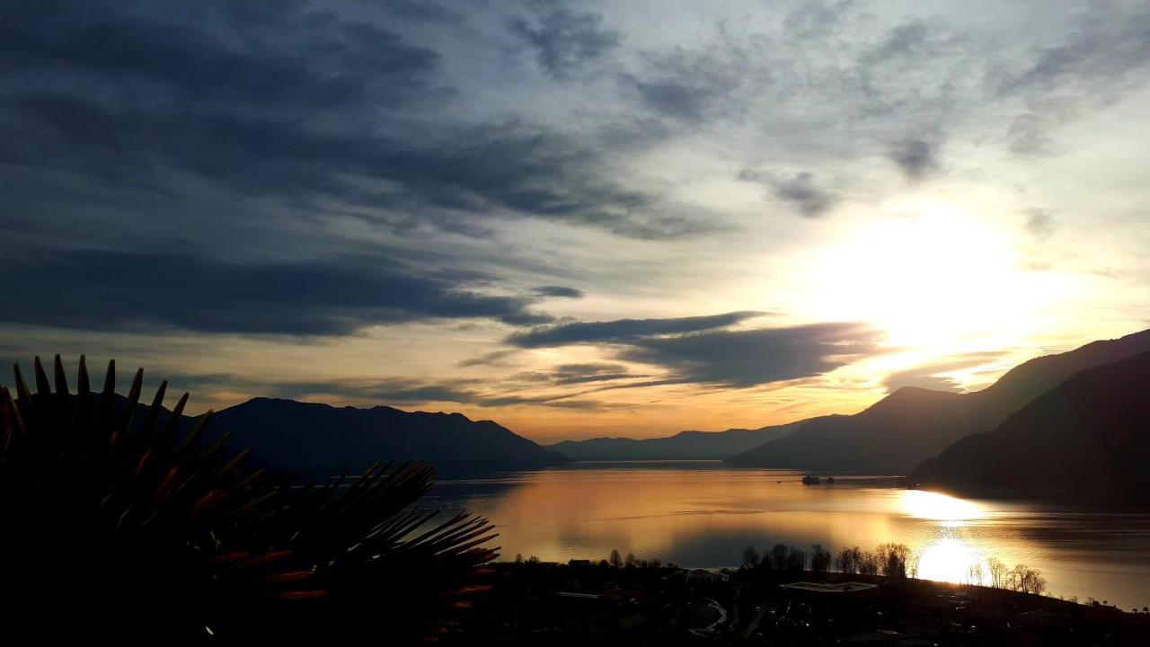Sole & Lago-lake Apartment Maccagno